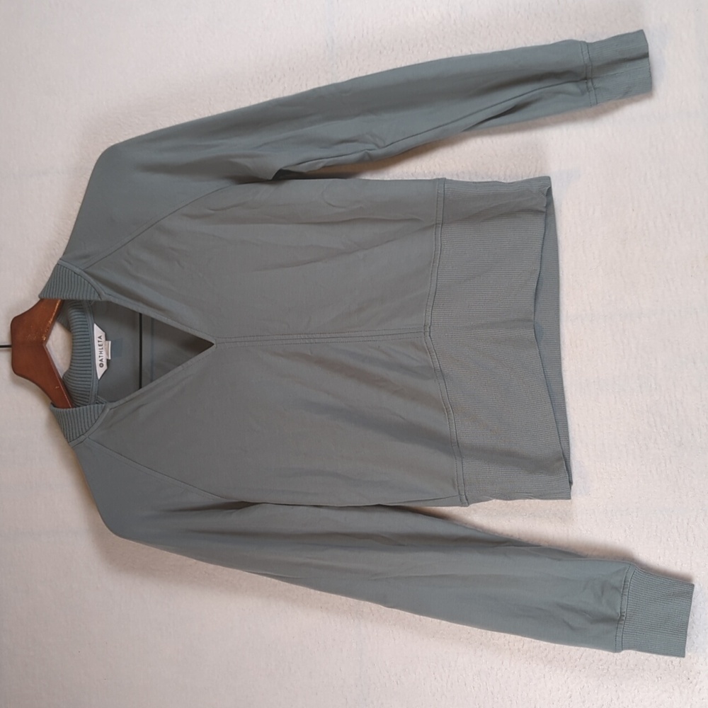 Athleta Grey V Neck Ribbed Hem Athletic Outdoor Sweater XS